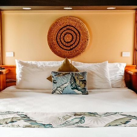 Koro Sun Resort & Rainforest Spa Savusavu Esterno foto